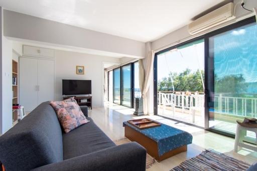 Lavish & Spacious Apt With Stunning Seaview, 10 Min Ath Airport Artemida  Ngoại thất bức ảnh